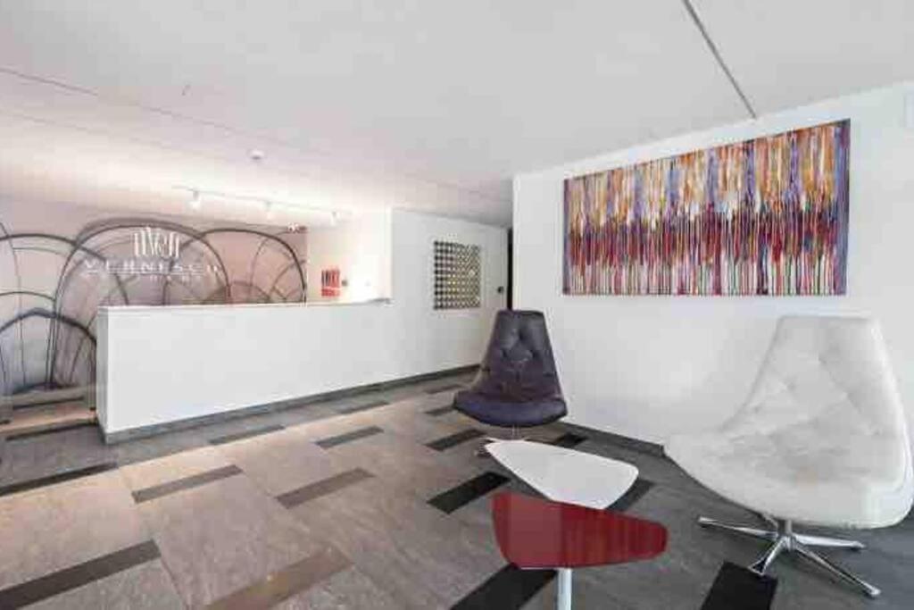 Vernescu Luxury Residence 2 Bukares Bagian luar foto